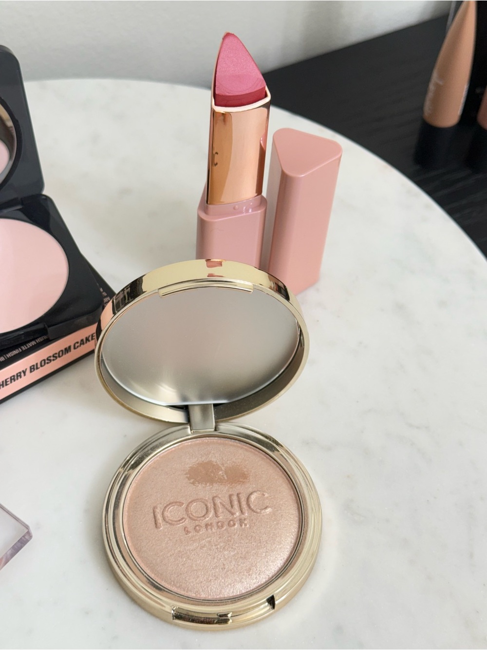 Makeup bundle 1 - Picture 6 of 9